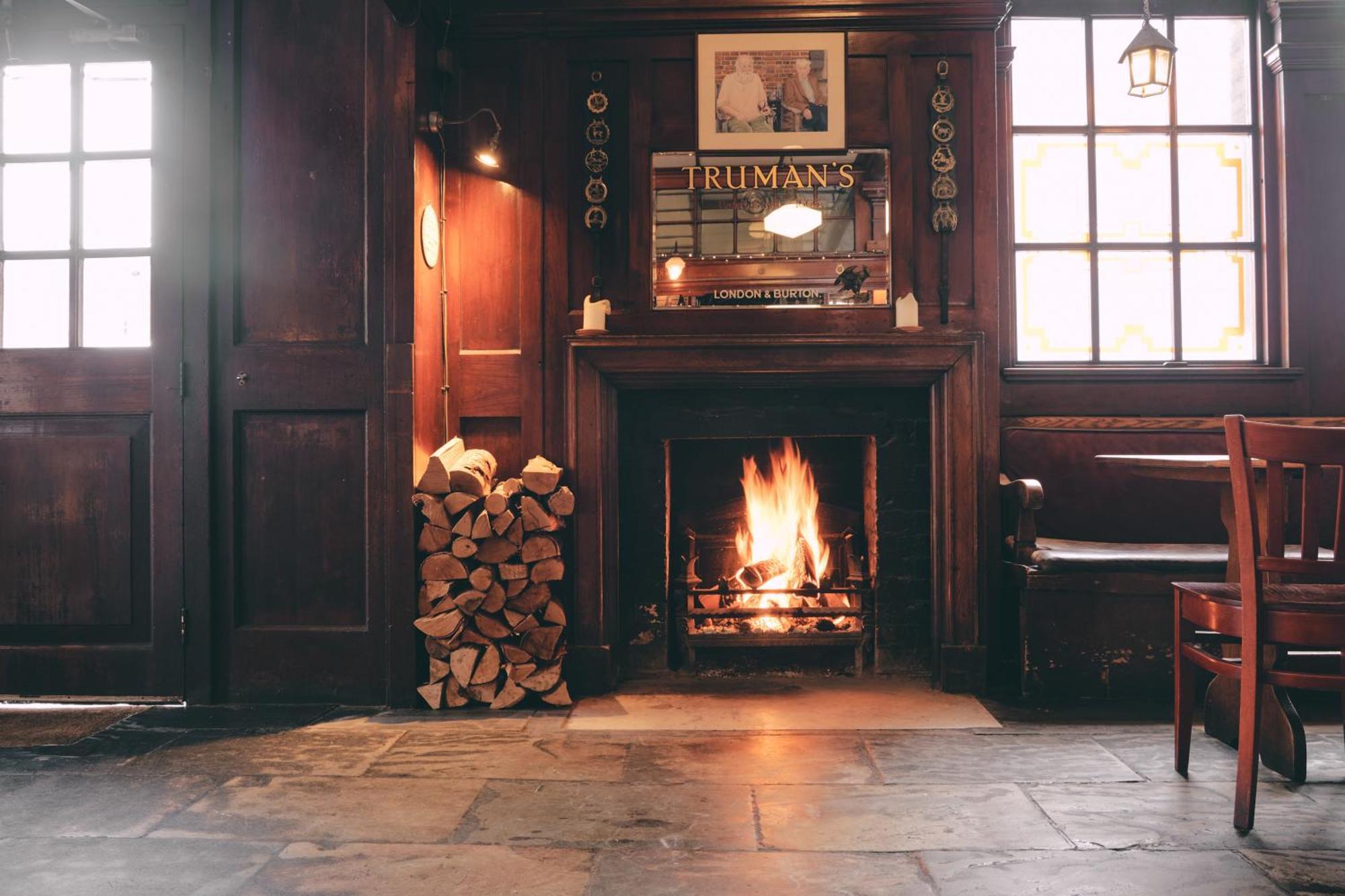 Rose And Crown Stoke Newington Hotel London Exterior photo